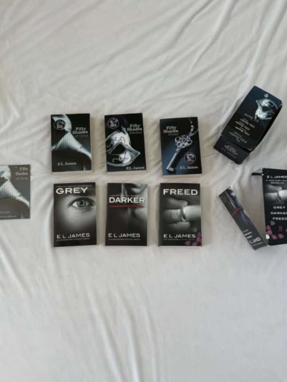 Fitfy Shades Grey trilogy + in the eyes of grey trilogy